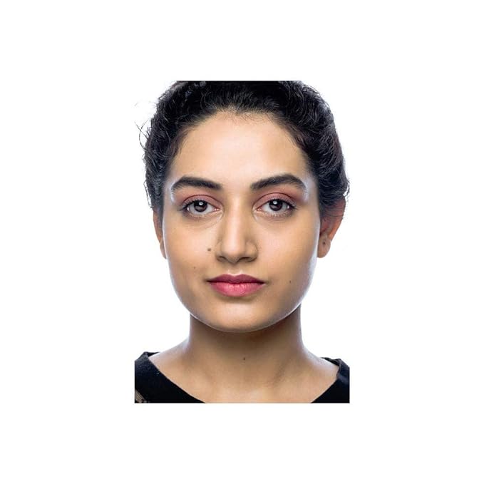 Sugar Cosmetics Set The Tone Tinted Powder10 Latte (Light) Long-Lasting, Oil-Controlling, Smooth Application
