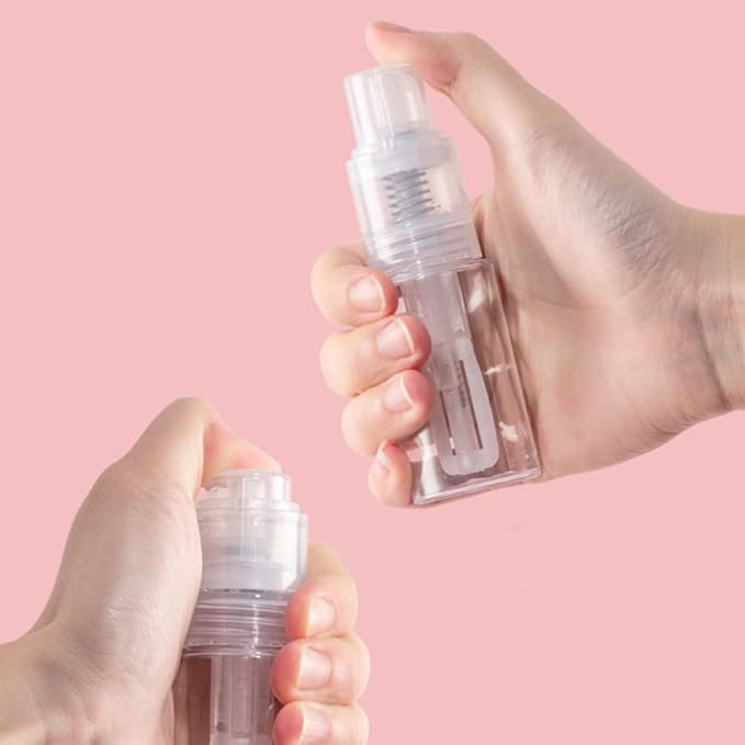 Powder Spray Bottle Travel Body Powder Jar Talcum Powder Containers Face Powder Dispenser Travel Makeup Bottle for Power Cream Cosmetic