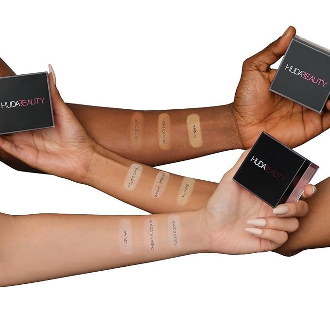 H u d a Easy Bake Loose Baking & Setting Powder - Cherry Blossom (Fair, Light, Medium, and Tan Skin Tones) - 0.71 oz / 20 g