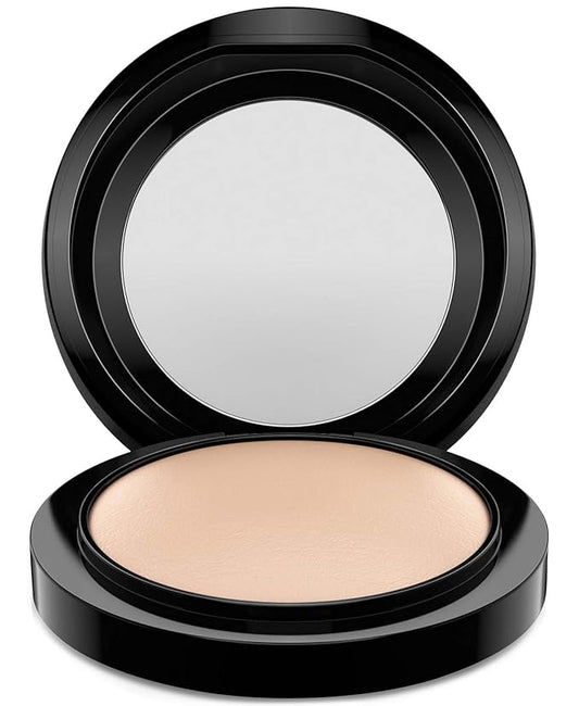MAC Mineralize Skinfinish Light Plus Face Powder for Women, 0.35 Ounce