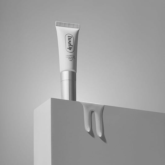 Tinted Lip Balm Elixir – Hydrating Vegan Lip Care with Sheer Color & Moisturizing Glow – Non-Sticky Nourishing Lip Treatment for Soft, Smooth Lips (Naturally Clear 10ml)