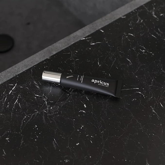 Tinted Moisturizer for Men by Apricus Skincare | Face Moisturizer Anti Aging and Anti-Redness | Dark Spot Concealer Cream and Redness Corrector | Matte Acne Face Moisturizer, 0.67 Oz, (Light)