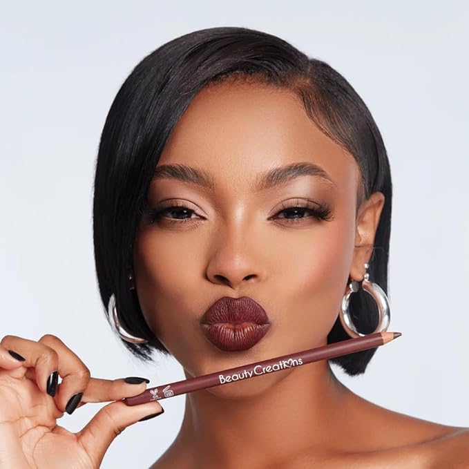 12 Colors Wooden Lip Liner Pencil Set, High Pigmented Soft Matte, Long Wearing, Deep and Rich in Color, Smudge Resistant