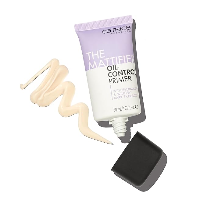 Catrice | True Skin Foundation 07 & The Mattifier Oil-Control Primer | Full Coverage Makeup | Vegan & Cruelty Free