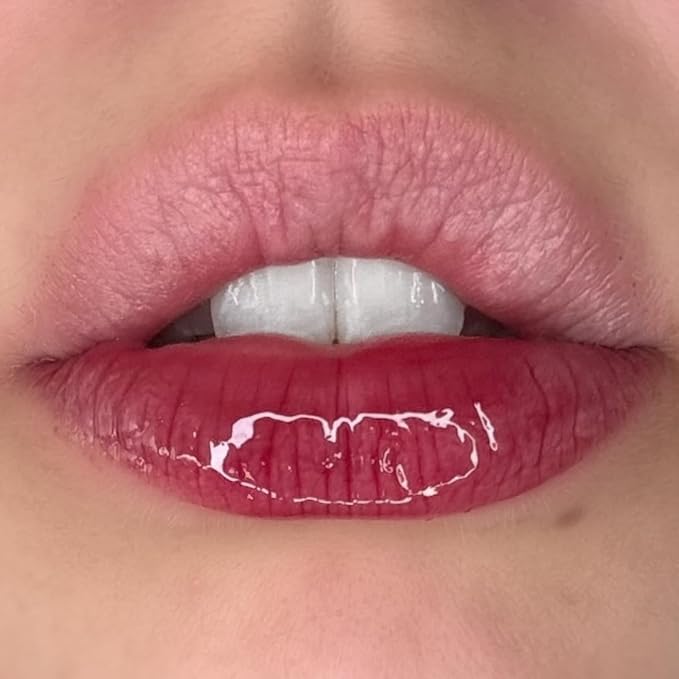 Kisses Lip Gloss - Obsessed