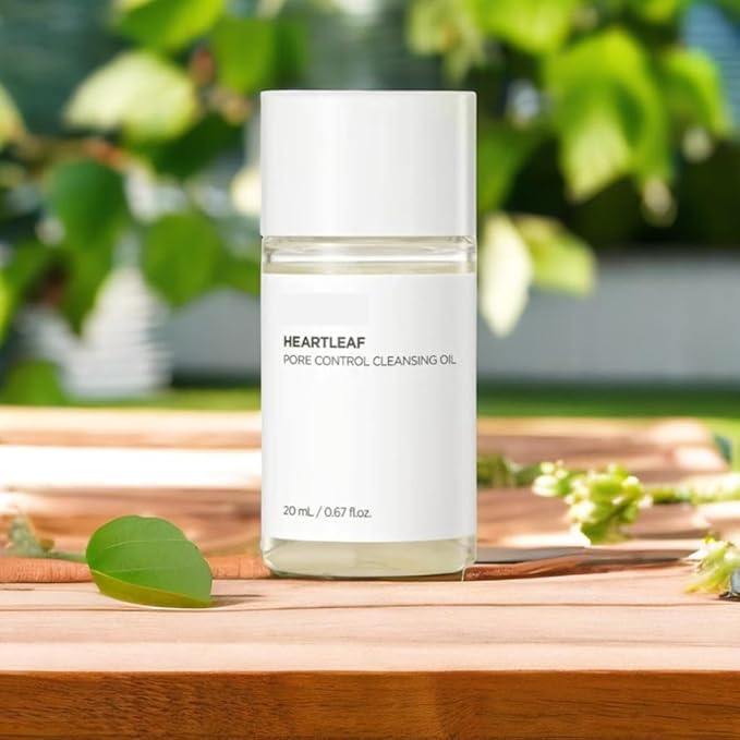 Heartleaf Pore Control Cleansing Oil Mini, Korean Facial Cleanser, Daily Makeup Blackheads Removal, Travel Size, Korean Skin Care, (20ml / 0.67 fl.oz.)