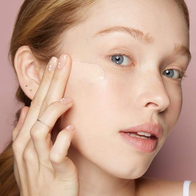 Almay Liquid Foundation, Truly Lasting Color, Long Wearing Natural Finish, Vitamin E and Lemon Extract, Hypoallergenic, Cruelty-Free, Dermatologist Tested, 280 Warm, 1 fl oz