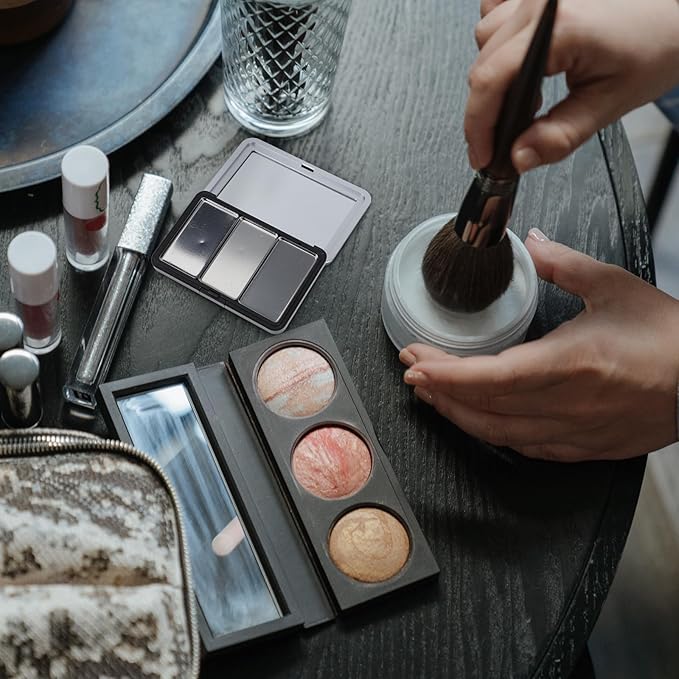 Beaupretty Empty Eyeshadow Palette Eyeshadow Metal Palettes 3 Grids Makeup Blusher Lipstick Box Empty Eyeshadow Pan Cosmetic Storage Container Travel Makeup Organizer Case for Women