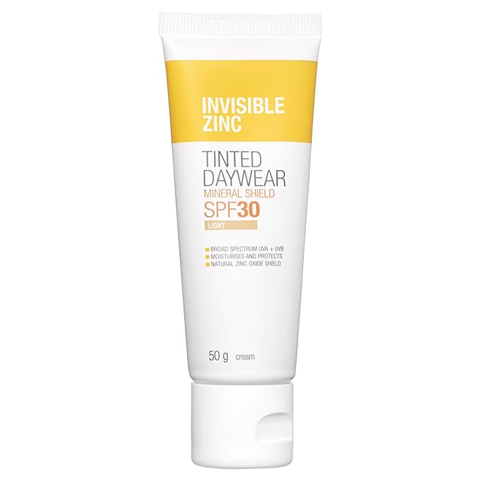 Light Tinted Daywear SPF 30+ - Daily Moisturizer with Sun Protection & Sheer Foundation to prevent appearance of Premature aging caused by Harmful UV Rays - 50g