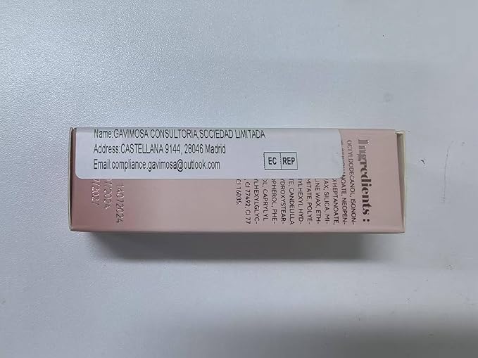 Matte Foundation Stick,Long Wear Multi-Use Face Makeup and Contour Stick for Natural,Lightweight,Waterproof