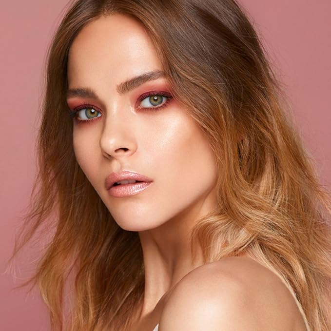 Luxury Blush - Easily Blendable Texture - Enhances Your Makeup Finish - Soft Focus Effect Visibly Reduces Fine Lines - Highlights Cheekbone and Sculpts Face - 352 Cadium Orange - 0.17 oz
