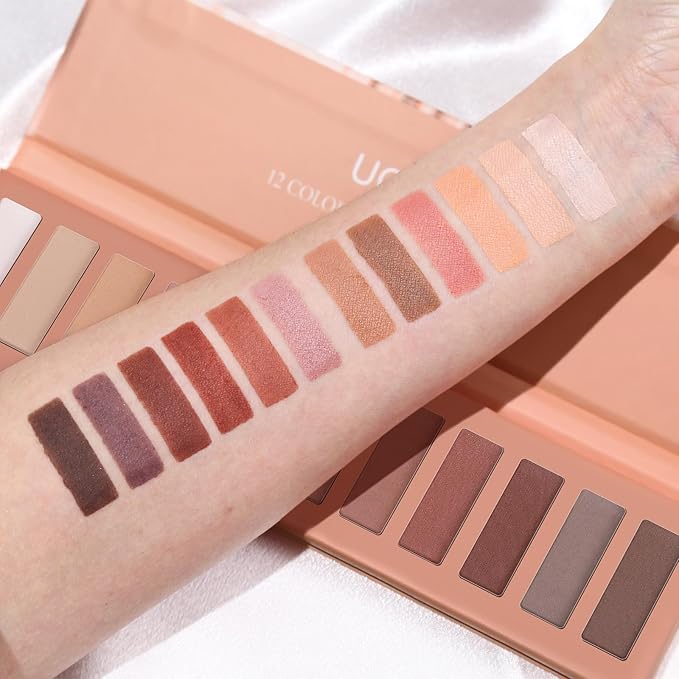 Brand Full Makeup Kit - 12 Eyeshadows, 8 Blushes, 3 Lipsticks, Mascara, Eyeliner, Brow Pencil, Foundation, Sponge, Makeup Bag & Brushes