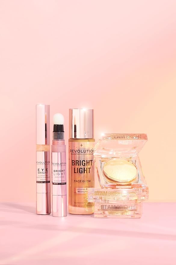Makeup Revolution Beam Bright Highlighter, All Over Face Glow, Powder To Liquid Formula, 5 Different Shades, Diamond Glow