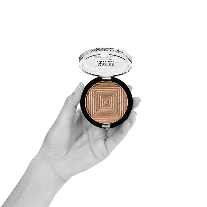 Maybelline New York Facestudio Master Chrome Metallic Highlighter Makeup, Molten Peach, 0.19 Ounce