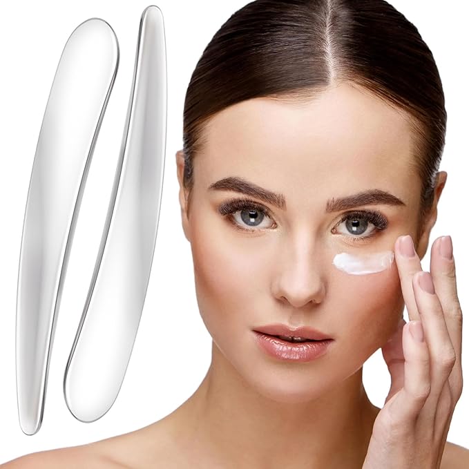 3 pcs Mini Metal Makeup Spatula, Skincare Scoop Applicator, Reusable Facial Massage Spoon, Cosmetic Cream Spatulas Tools for Face, Cream, Eye