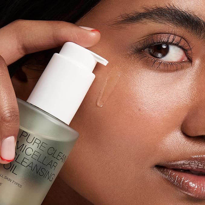 KIKO Milano Pure Clean Micellar Cleansing Oil | Micellar Oil Cleanser And Make-Up Remover