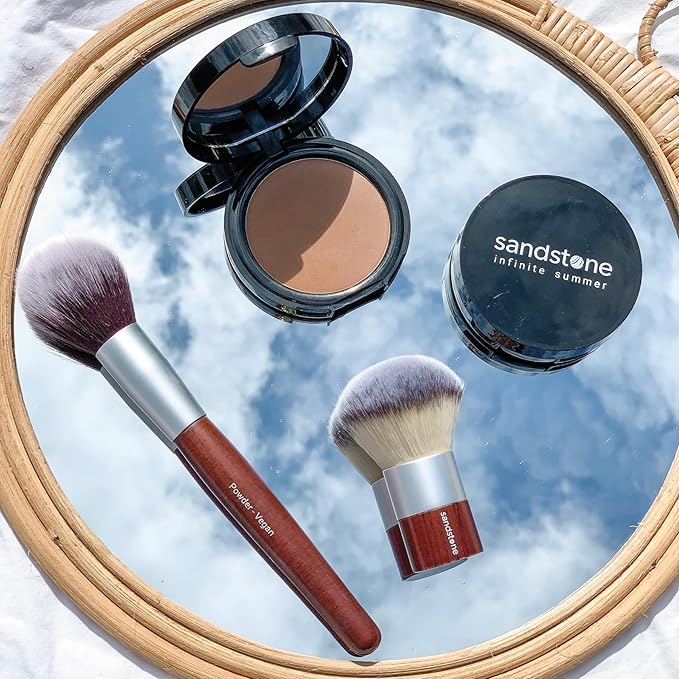 Infinite Summer Bronzer - Luxurious Face Bronzers with Rich Color for Natural Summer Glow - Allergy Tested - Vegan Makeup - Suitable for Sensitive Skin - Buildable and Blendable