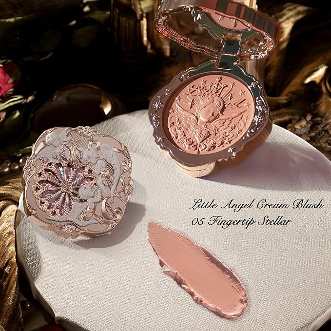 Flower Knows Little Angel Cream Blush 05 Fingertip Stellar+Butterfly Cloud Collar Angled Powder Brush Pearly Moonlight