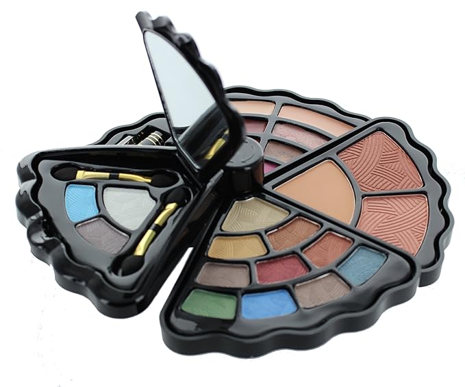 Makeup set - Eyeshadows, blush, lip gloss, mascara and more