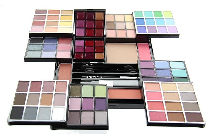 2012 Complete Makeup Kit Runway Colors 252