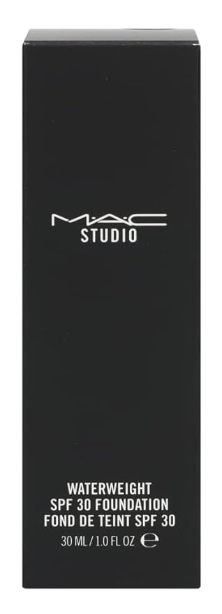 MAC Studio Waterweight Spf 30 Foundation NC20