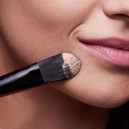 Oriflame Oncolour Power Up Foundation New -Natural Beige