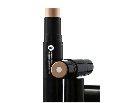 REAL LOVE IN ESSENCE FOUNDATION (21 Nude Beige, 10g)