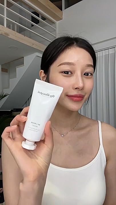 Blemish Balm, Korean BB Cream, Dewy Finish, Moisturizing Medium Flawless Coverage, Glowing Skin Tone, Glow & Dewy Makeup,1.41oz (BB Cream Bright Type)