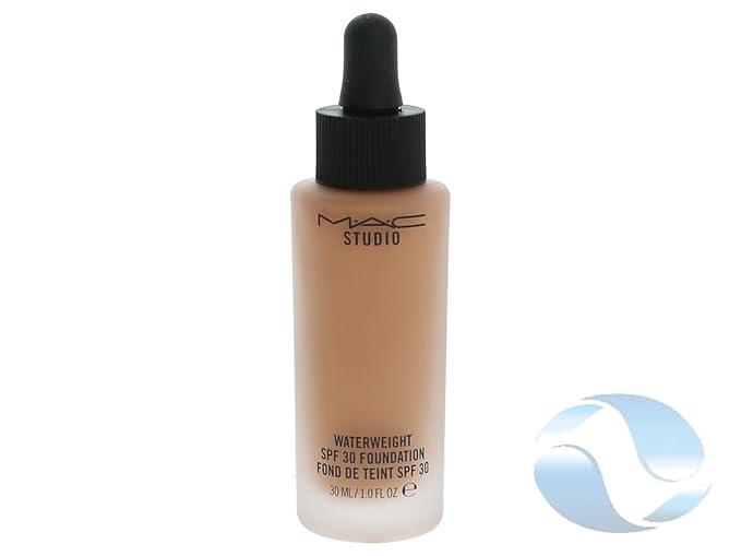 MAC Studio Waterweight SPF 30 Foundation NC44