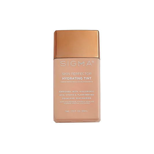 Sigma Beauty Skin Perfector – Hydrating Skin Tint Foundation for Lightweight, Buildable Coverage, With Hyaluronic Acid, Niacinamide Serum, and More (3 Medium Golden Tint, 1.12oz)