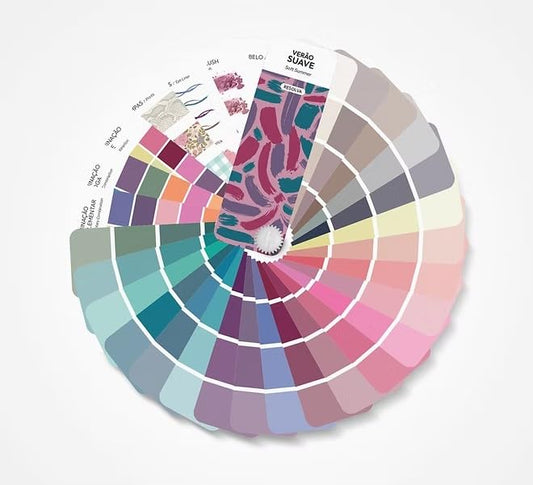Bilingual Soft Summer Palette Color Fan by Resolva Meu Look, Personalized Guide for Cost Saving, Smart Shopping, Outfit & Wardrobe Planning; Verão Suave/Verano Suave