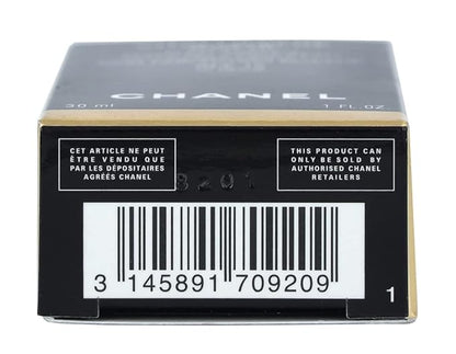 Vitalumiere Aqua Ultra-Light Skin Perfecting Makeup by Chanel 70 Beige SPF15 30ml