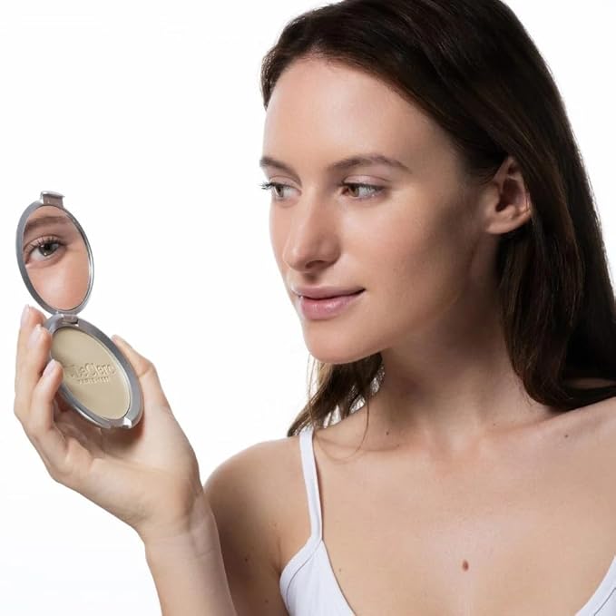 T.LeClerc Rice Compact Powder – Anti-Aging Pressed Powder with Brown Rice Ferment – Long-Lasting Natural Matte Finish – Moisturizing | Non-Comedogenic Face Powder (SABLE, 9G)