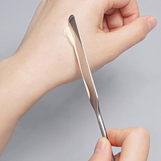 PVBN Make Up Spatula Tool Stainless Steel, Korean Metal Makeup Spatula for Face, Foundation Spatula, Facial Cosmetic Makeup Tool for Professional and Beginner, Mixing Stick Spatula (Silver)