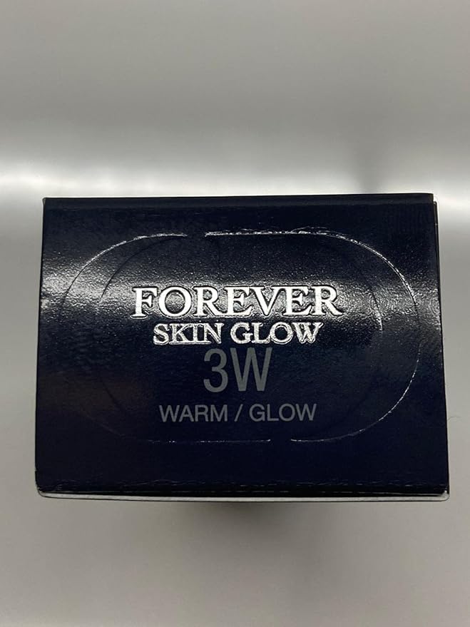 Dior Christian Forever Skin Glow 24h Wear Radiant Foundation 3W Warm/Glow SPF 20, 1.0 Ounce