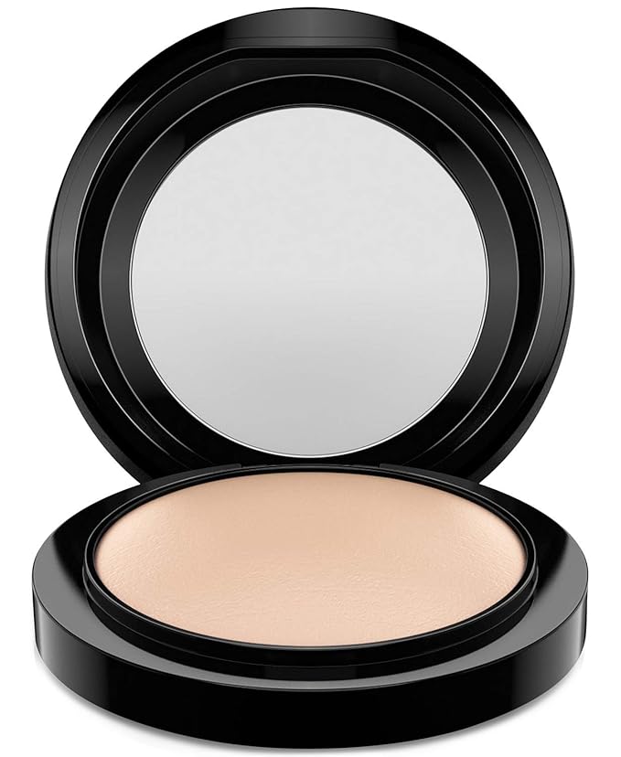 MAC Mineralize Skinfinish Light Plus Face Powder for Women, 0.35 Ounce