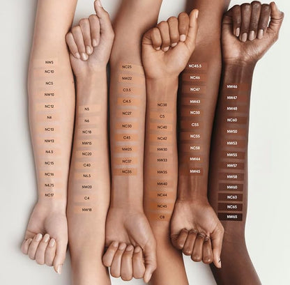 MAC Studio Fix Fluid SPF 15 24HR Matte Foundation + Oil Control NC16, Beige