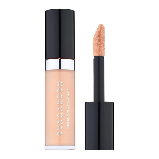 Perfector Concealer - Multi-Purpose Product with Moisturizing Properties - Touches Up, Defines, Enhances and Sculpts - Light and Creamy Texture with Rich Color - 334 Warm Coockie - 0.16 oz