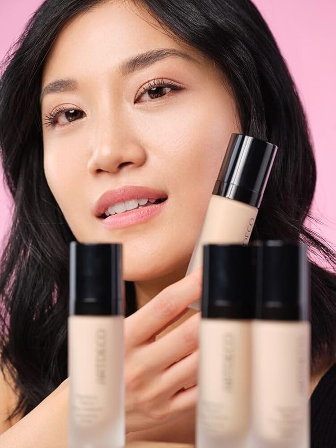 ARTDECO Perfect Teint Foundation - Gentle Ivory N°08 - Lightweight Liquid Formula - Medium to Full Coverage - Without Mask-Like Effect - Conceals Imperfections - Vegan Makeup - Hyaluron - 0.67 Fl Oz