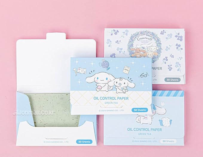 Cinnamoroll's Green Tea Extract Facial Oil Blotting Paper 150 Sheets - Officially Licensed - Packaged in Portable Casing