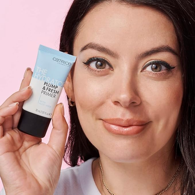 Catrice | HD Foundation 10 & The Hydrator Plump & Fresh Primer Bundle | Full Coverage Makeup | Vegan & Cruelty Free