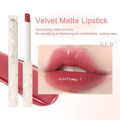 KWOLYKIM 2 Colors Jelly Lipstick & Matte Lipstick, Heart shaped Lip Stain Love Tinted Lip Balm and Velvet Creamy Lip Glaze Hydrating Long lasting Glossy Moisturizing Plumping Lip Makeup