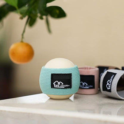 WKieason Lip Balm Holder Sleeve with Keychain Lipstick Sleeve Holder Tight-knit Elastic Holder for Ball Lip Balm Lipstick Holder Keychain (Blackx3)
