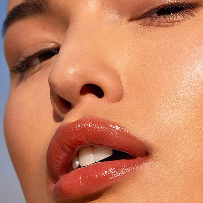 ILIA - Balmy Gloss Tinted Lip Oil | Smoothing Lip Color, Never Sticky | Hydrate, Plump + Moisturize with Hyaluronic Acid | Vegan, Cruelty + Gluten-Free (Saint, 0.14 fl oz | 4.3 ml)