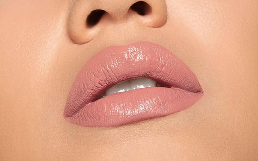 Pupa Milano Vamp! Extreme Colour Lipstick With Plumping Treatment - For Fuller, Defined Lips - Adds Incredible, Deep Color To Lips - Soft Texture Adheres Perfectly - 101 Warm Nude - 0.123 Oz