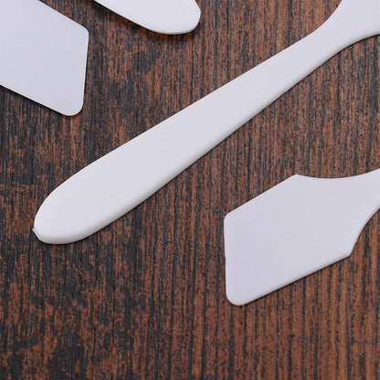 Healifty 100pcs Mini Makeup Cosmetic Spatulas Face Mask Scrapers for Women Comfortable Grip