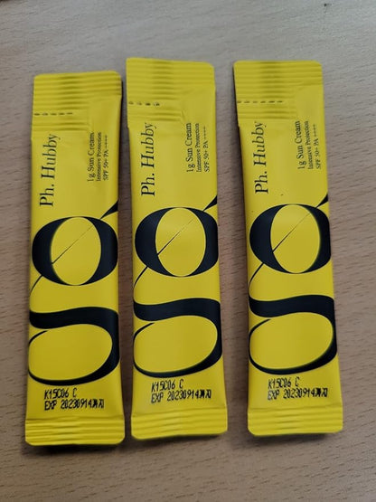3CE BLUR WATER TINT(4.6g) soft lip with less smear with a blurry finish (#LAYDOWN) with sun cream(1ml*3ea)
