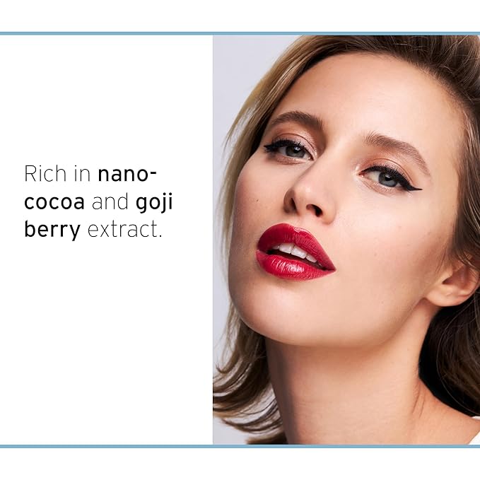 Nutraskin Super Wear HD Foundation Light - Liquid Foundation Makeup for a Radiant Complexion I Waterproof and Long-Lasting Primer Make Up I Made in Germany I 15ml