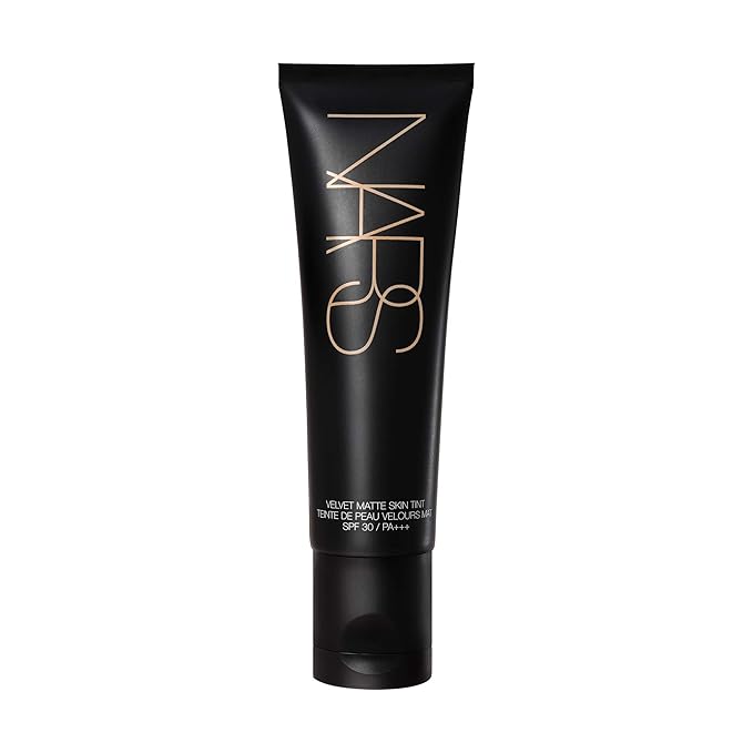 NARS Velvet Matte Skin Tint in Groenland - Light 3 Light/Medium with Neutral Peachy Pink Undertone - Full Size 1.7 ounces (Original - Sans SPF)