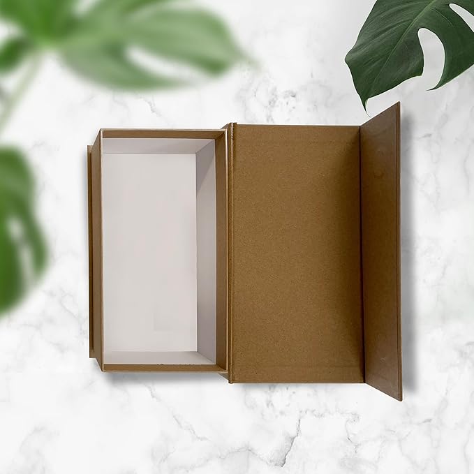 Kiss Naturals - Lava Lip Gloss Kit - With Organic Castor Oil, Safflower Oil, Coconut Oil - STEM DIY Science Kit - Make 6 Lip Gloss - 2 Natural Flavors - Birthday, Holiday, Party Gift for Girls